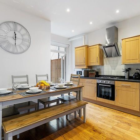 شقة Two Bed Flat In Bush Hill Park انفيلد المظهر الخارجي الصورة